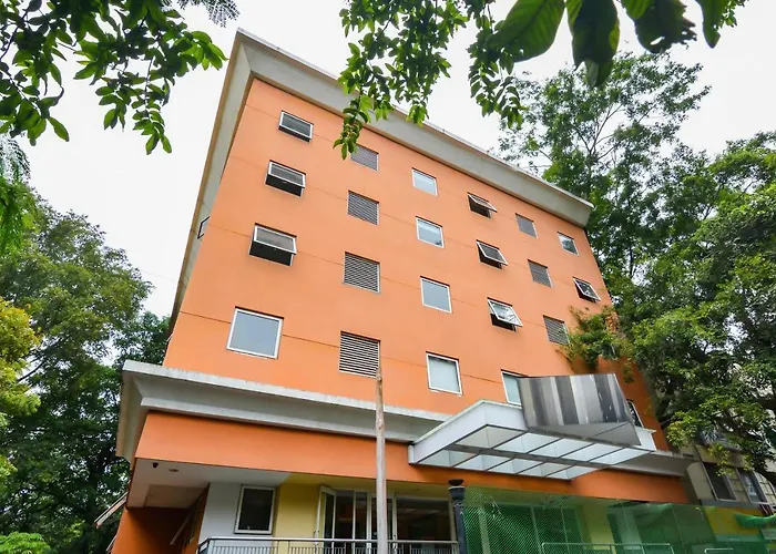 Oyo 18803 Smart Inn