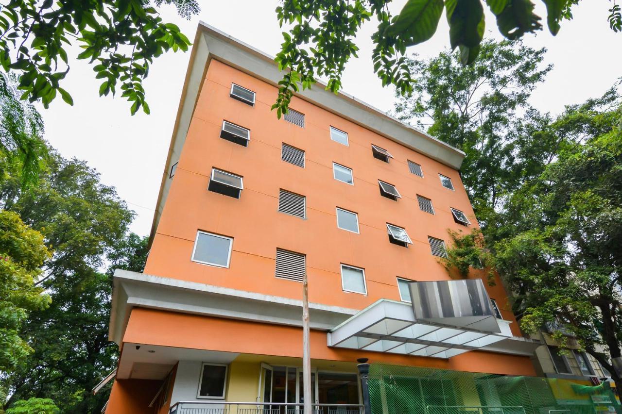 Hotel Oyo 18803 Smart Pune